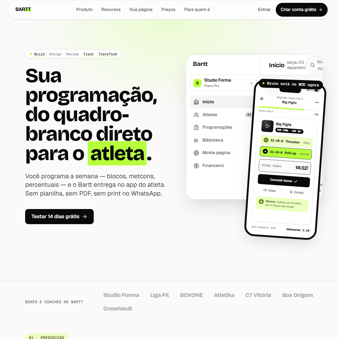 Hero viewport of Bartt, a CrossFit coaching platform. A pale landing page with lime-green accents shows the Portuguese headline Sua programação, do quadro-branco direto para o atleta beside a phone and coach dashboard mockups.